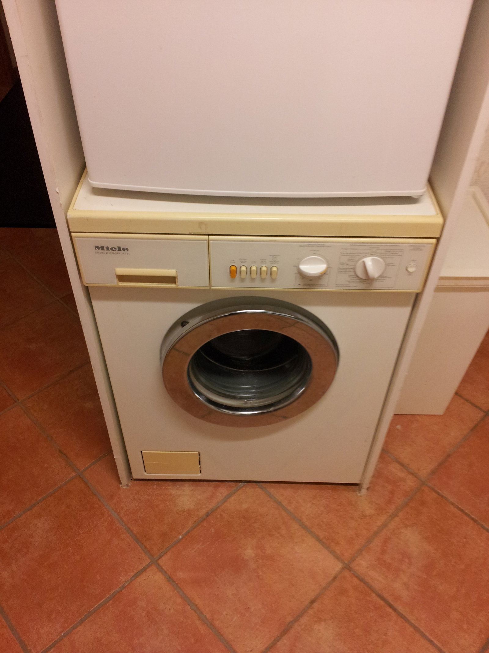 Famiglia Troinex 128046