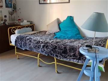 Roomlala | Camera Da Letto Per Donne St Gratien