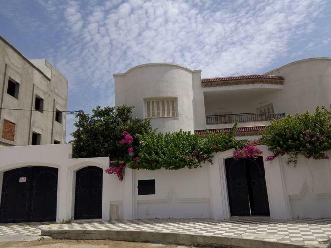 Famiglia Sousse 214181