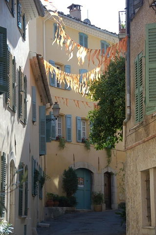 Camere Per Gli Ospiti Le Bar-sur-Loup 35622