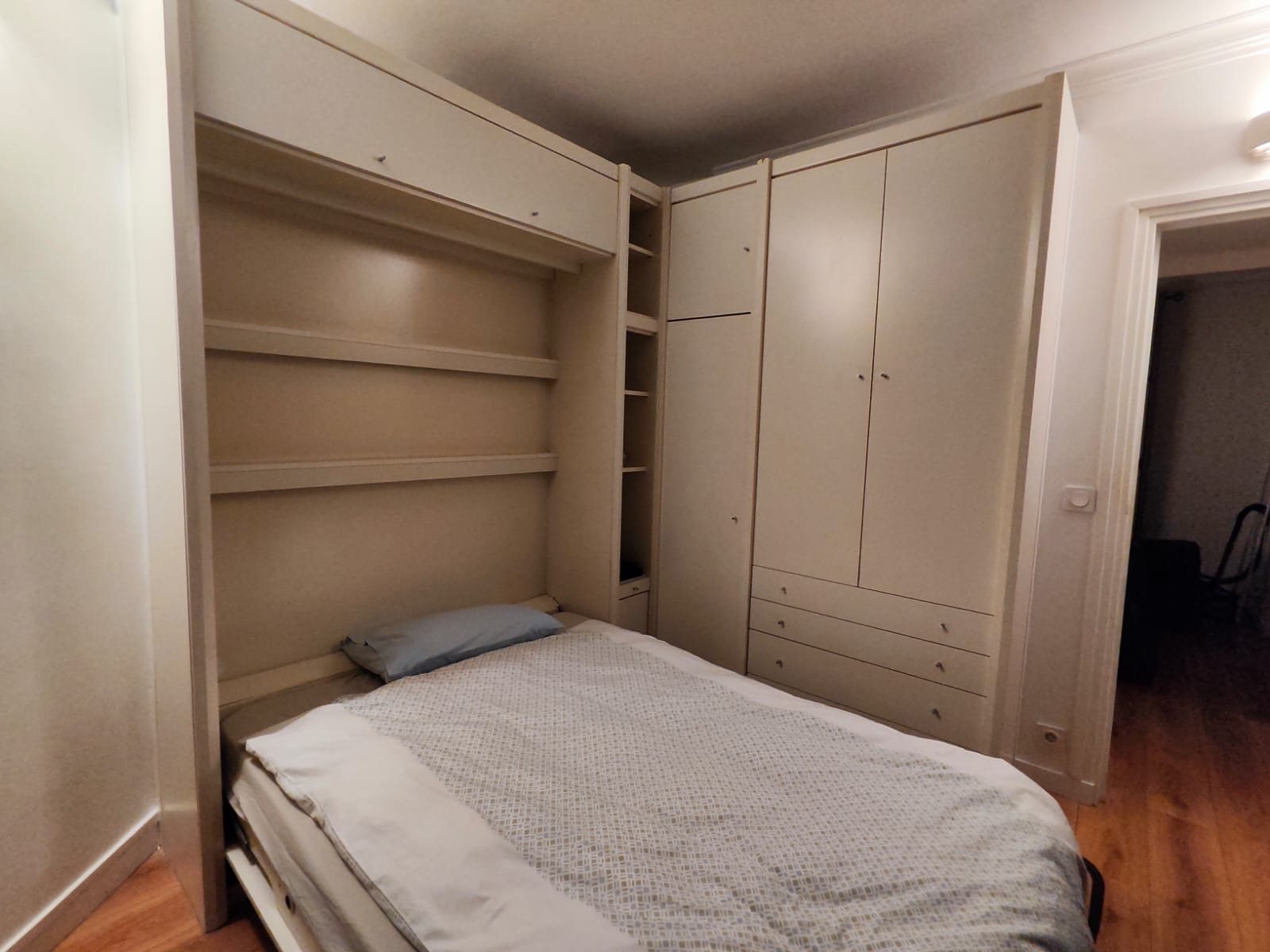 Collocazione Paris 661090