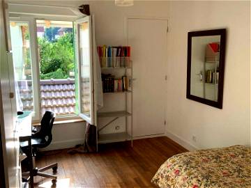 Roomlala | Camera in una casa privata a Chaville-Vélizy