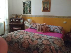 Room at the owner Offida