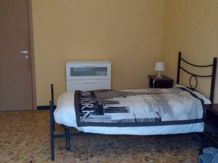 Homestay Piacenza 250751-1