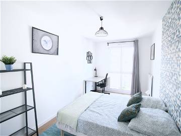 Roomlala | Camera Spaziosa E Luminosa – 14m² - CL23