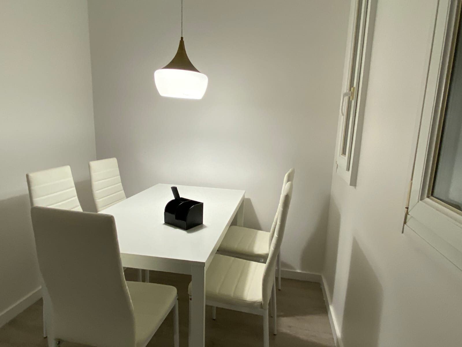 Collocazione Épinay-sur-Seine 664362