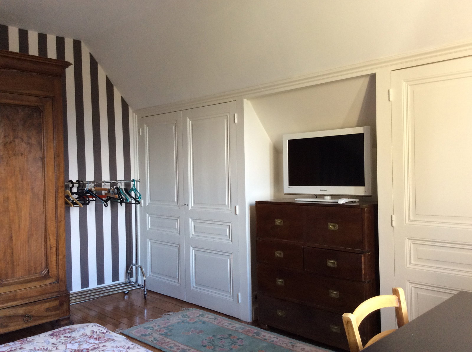 Famiglia Tassin-la-Demi-Lune 55101