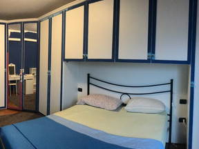Kamer in de buurt van de metro