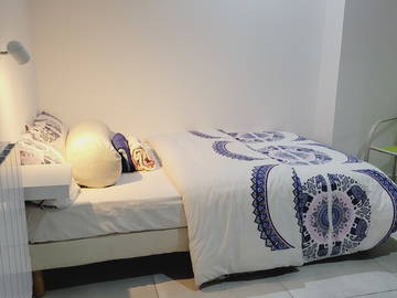 Roomlala | CAMERA/WC INDIPENDENTE/FRIGORIFERO/FORNO A MICROONDE PRIVATO