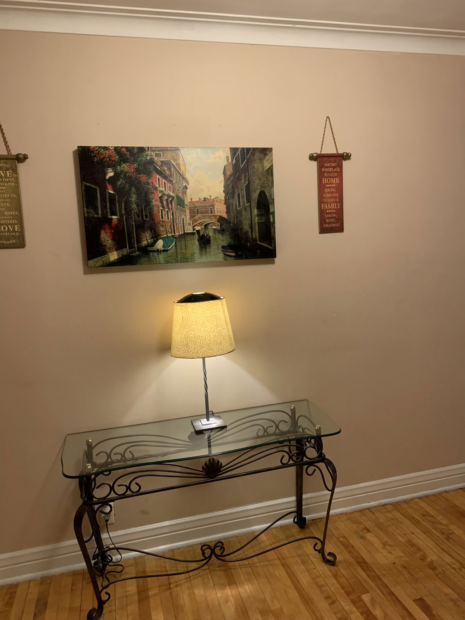 Tutta La Casa Montréal 94565