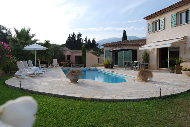 Camere Per Gli Ospiti Grasse 43046