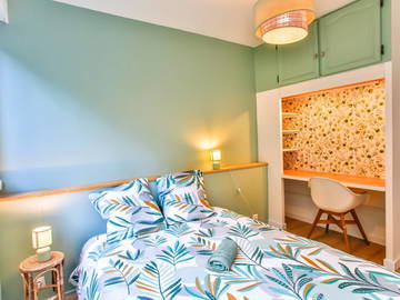 Roomlala | Camere vicino a Versailles con piscina, tennis, minigolf