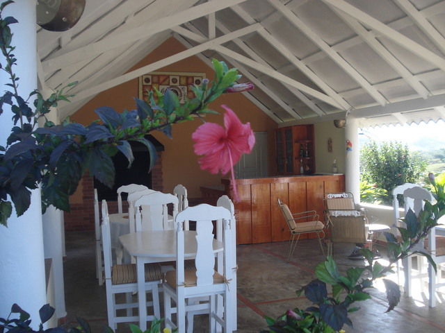 Habitaciones De Huéspedes El-Seibo 27009