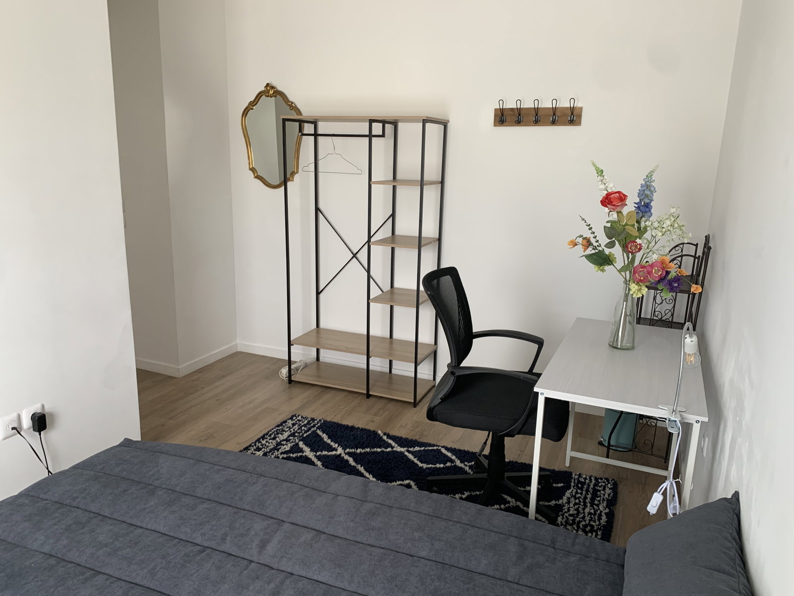 Wg (Wohngemeinschaft) Bondy 670463