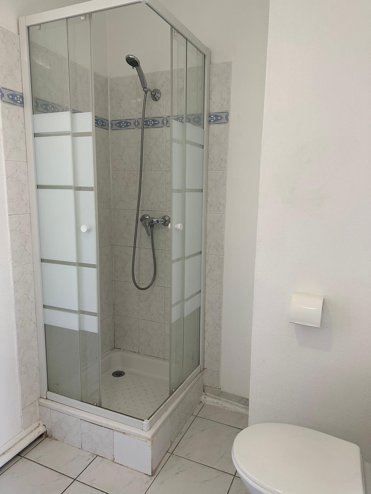 Hela Huset Cannes 660076