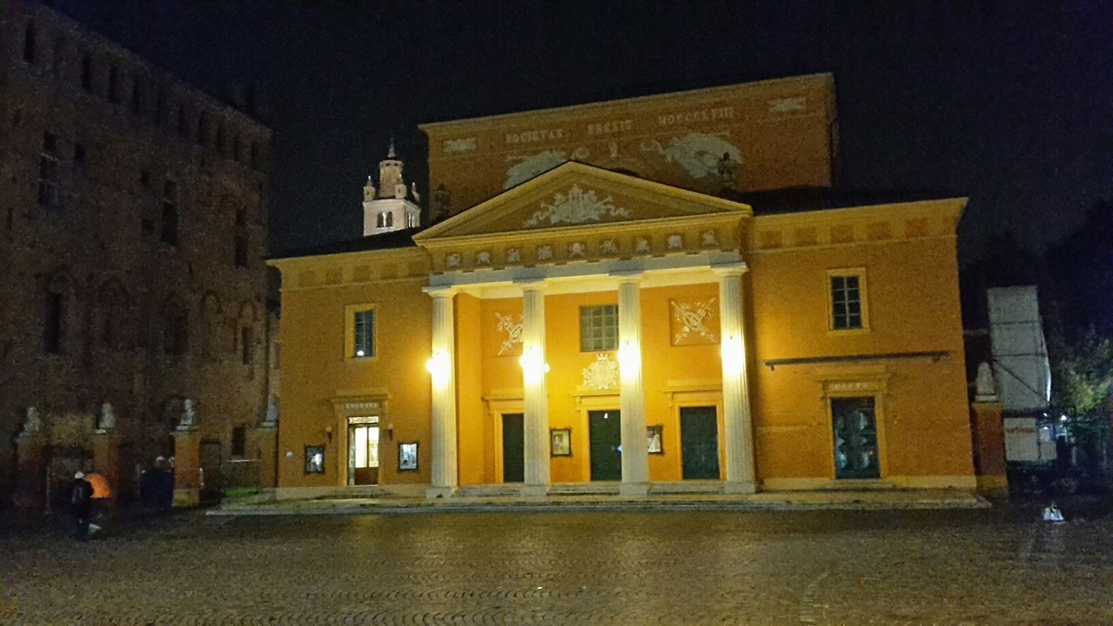 Unabhängiges Studio Carpi 194256