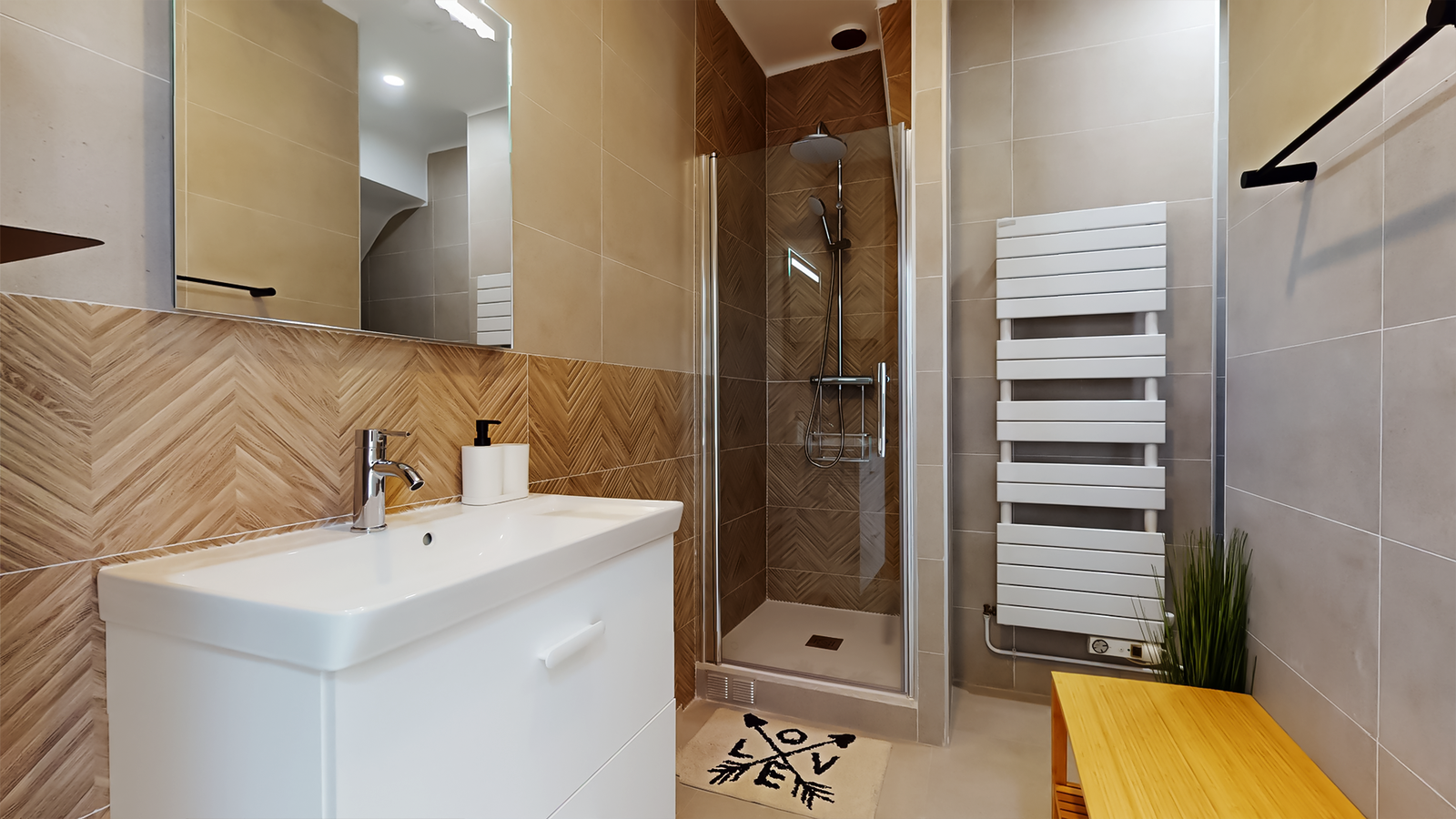 Estudio Independiente Noisy-le-Grand 325781