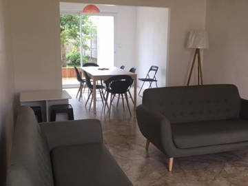 Roomlala | Casa compartida cerca del centro de la ciudad - 1 dormitorio disponible