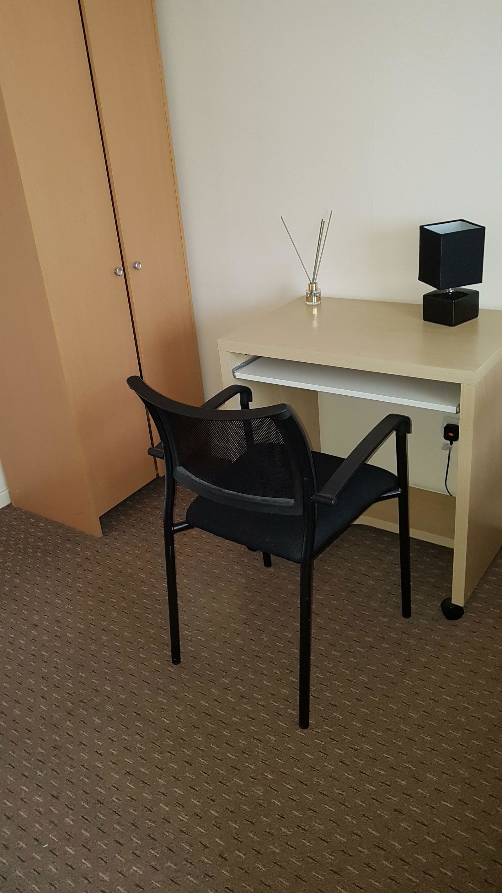 Famiglia B6 5BU 205679