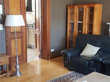 Roomlala | Casa De 3 Dormitorios + 3 Baños Cerca Del Aeropuerto De Charleroi