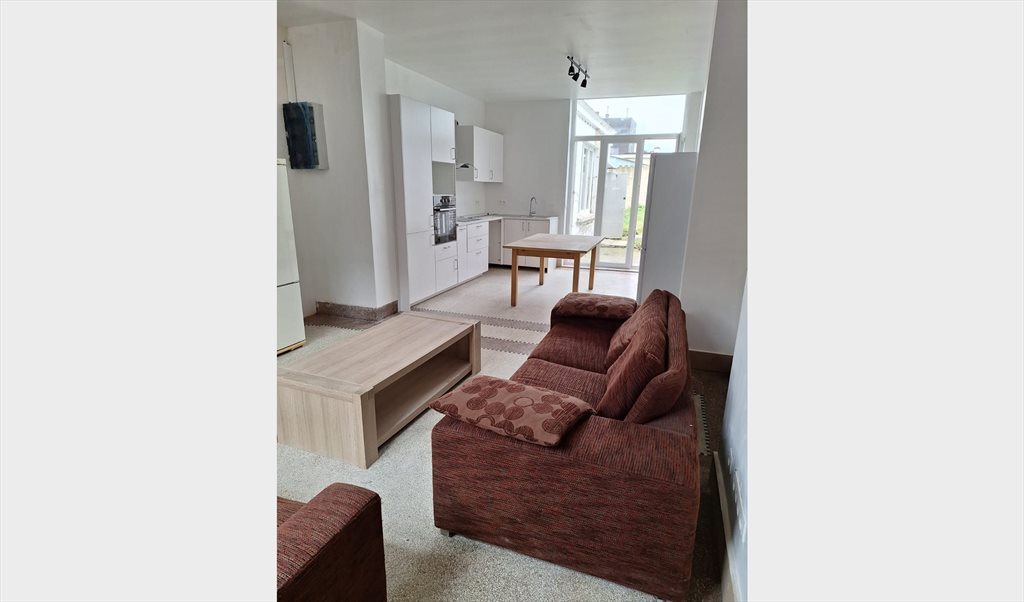 Colocación Charleroi 480118
