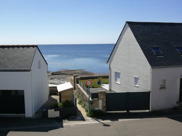 Roomlala | Casa De Familia Con Vista Al Mar