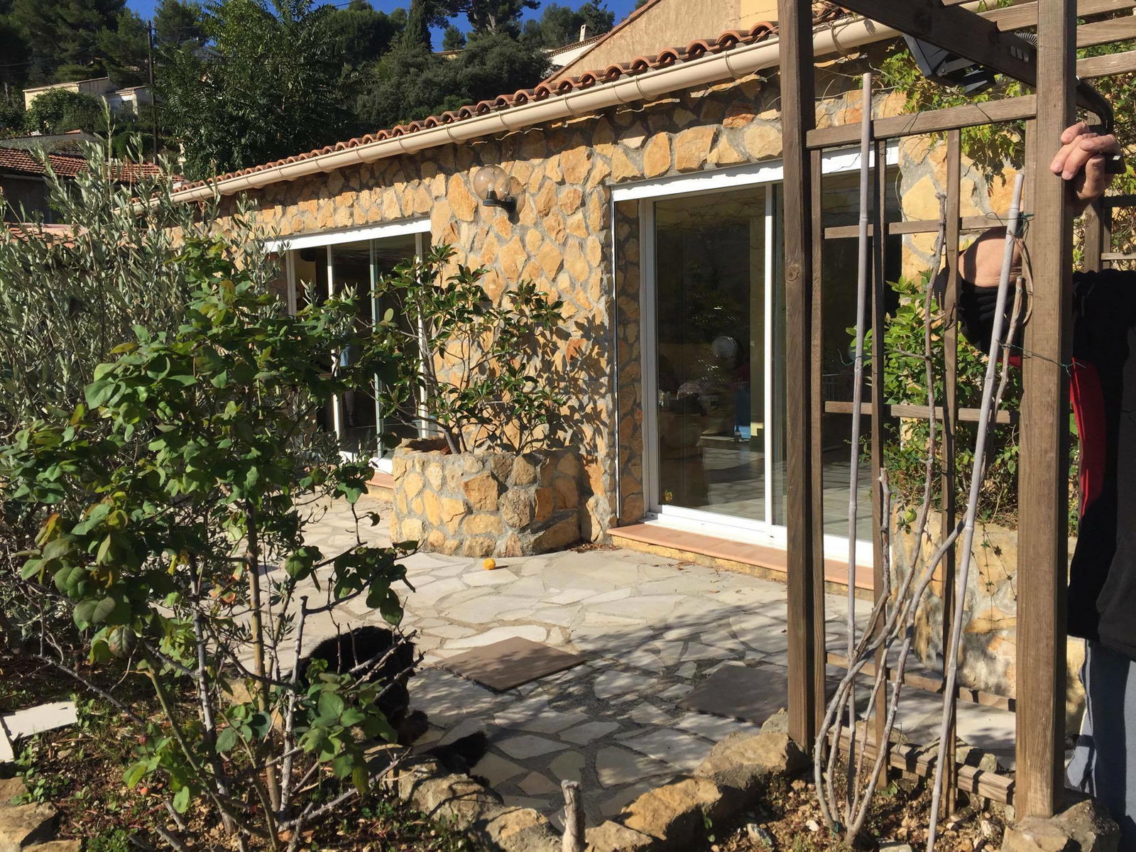 Quedarse En Casa Marseille 137742