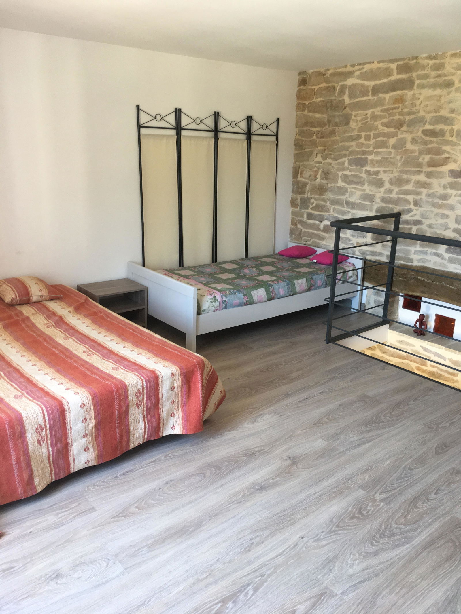 Estudio Independiente Sennecey-le-Grand 169971