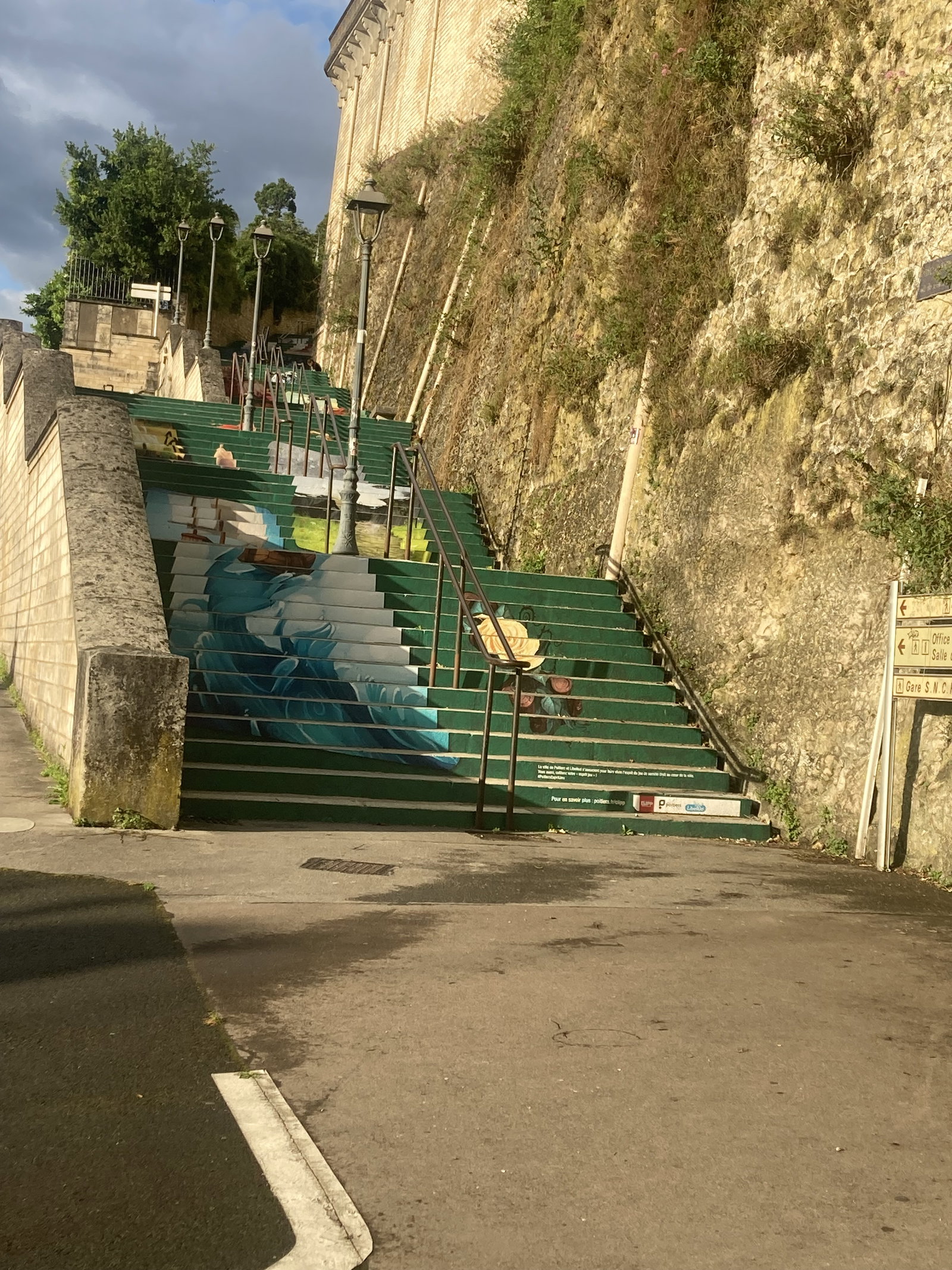 Tutta La Casa Poitiers 170117