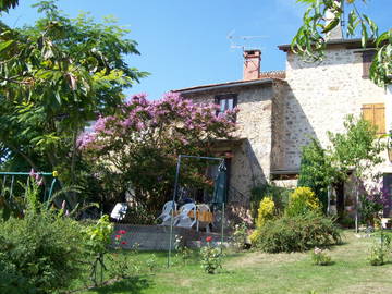 Roomlala | Casa En Alquiler En El Corazón De Aveyron