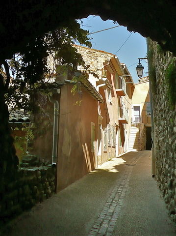 Monolocale Indipendente Nyons 40660