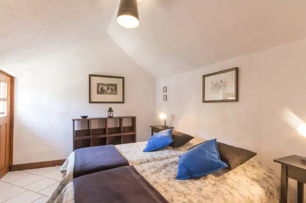 Collocazione Moloy 494024