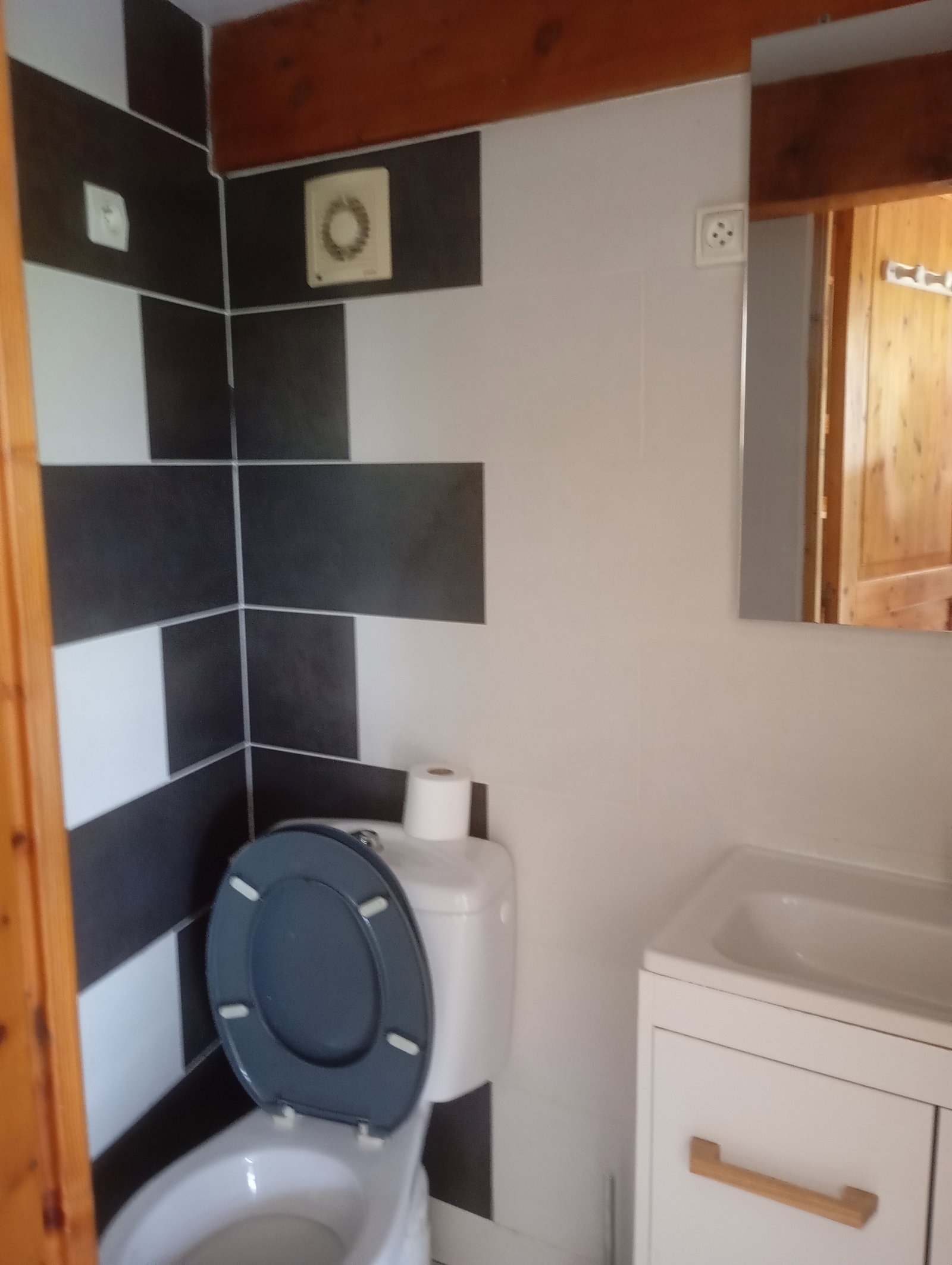 Alloggio Intero Ceyreste 26258