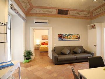 Roomlala | Casa Megara Spaccanapoli Napoli