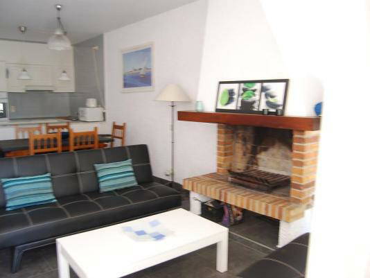 Ganzes Haus Montroig 102310-3