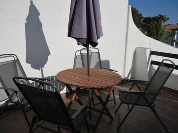 Toda La Casa Montroig 102310-10