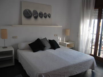 Toda La Casa Montroig 102310-12