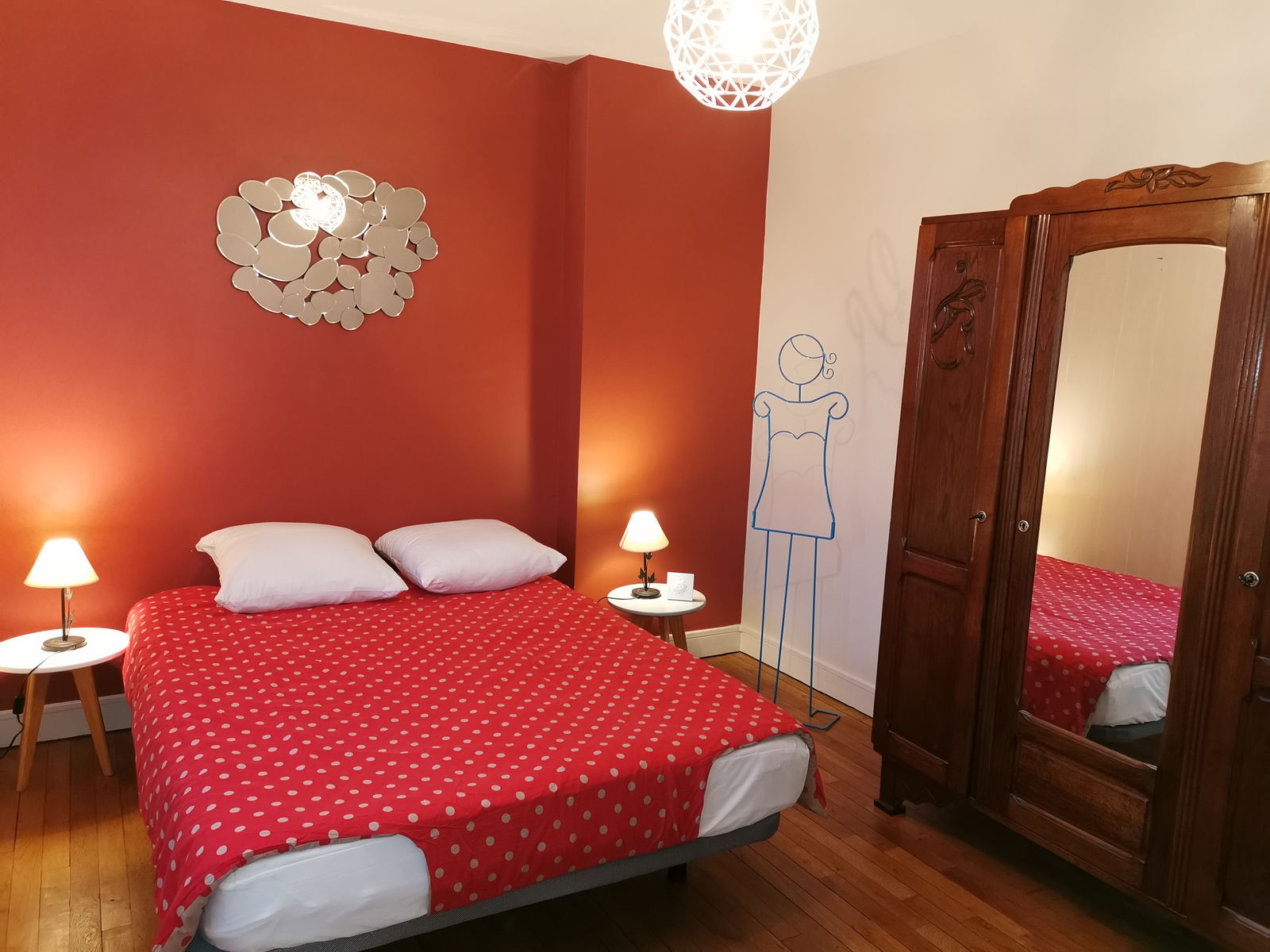 Toda La Casa Poitiers 114385