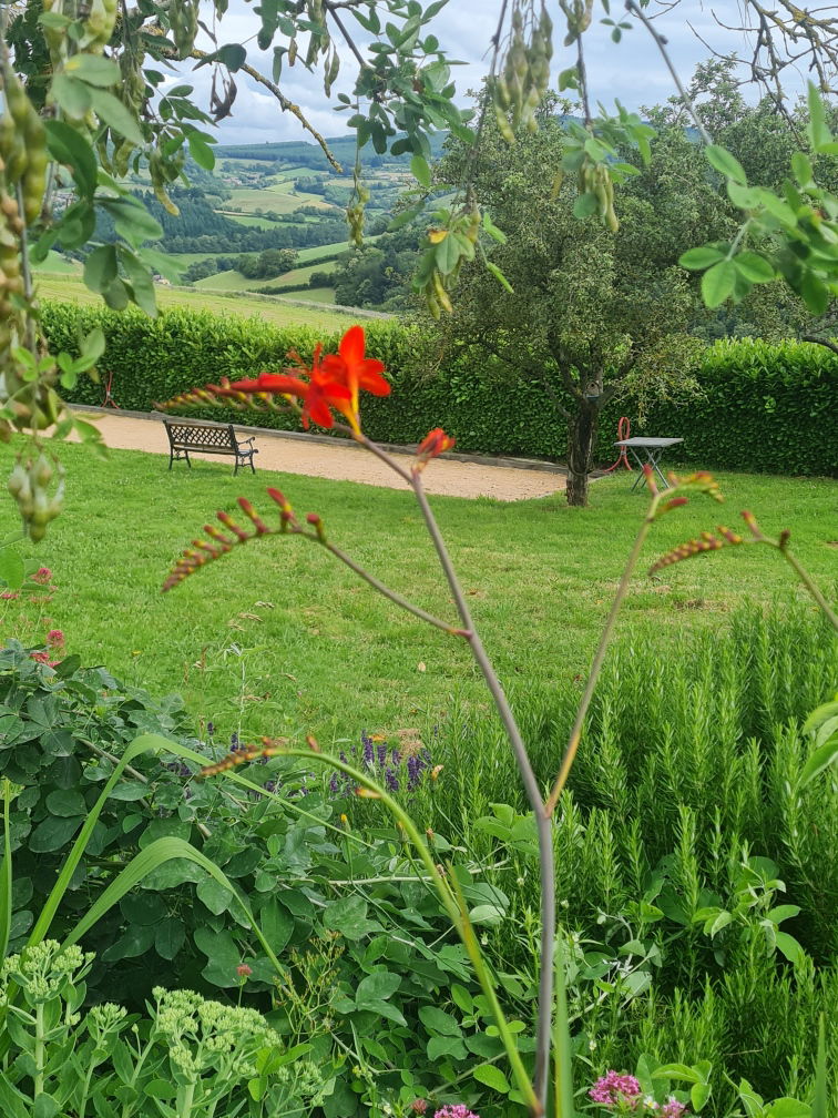Habitaciones De Huéspedes Deux-Grosnes 426396