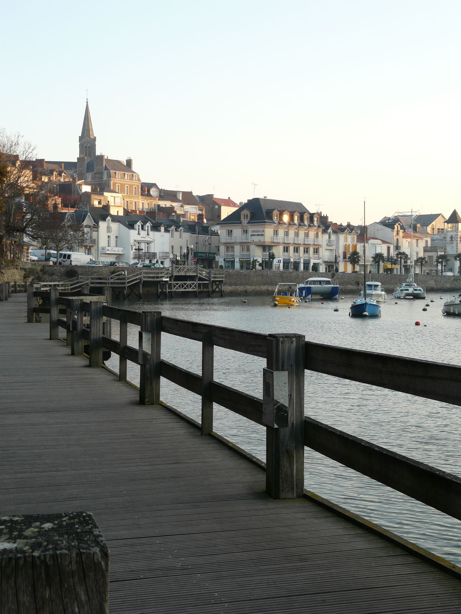 Famiglia Pornic 95081