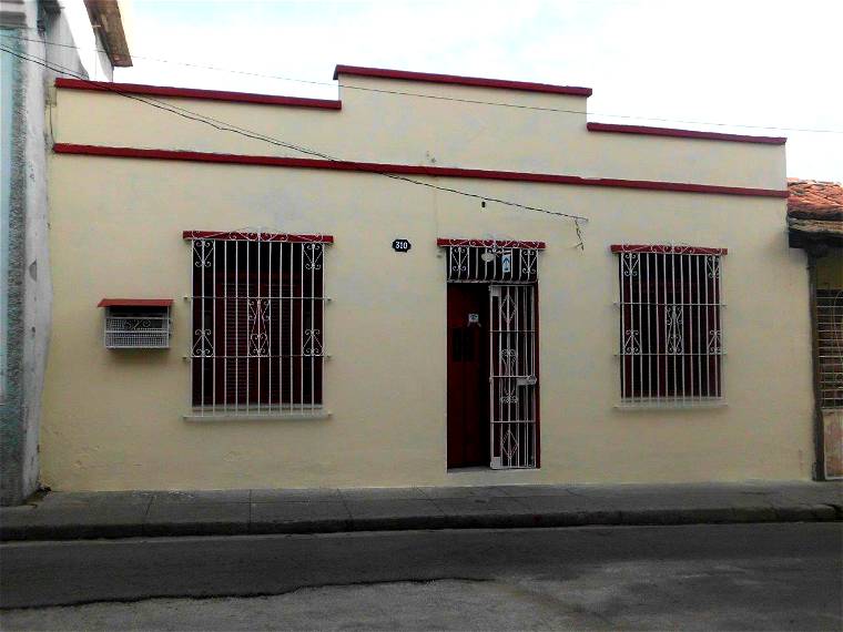 Casa De Familia Santiago de Cuba 159100-1