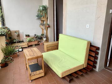 Roomlala | Casas de familia con vistas a una terraza silenciosa