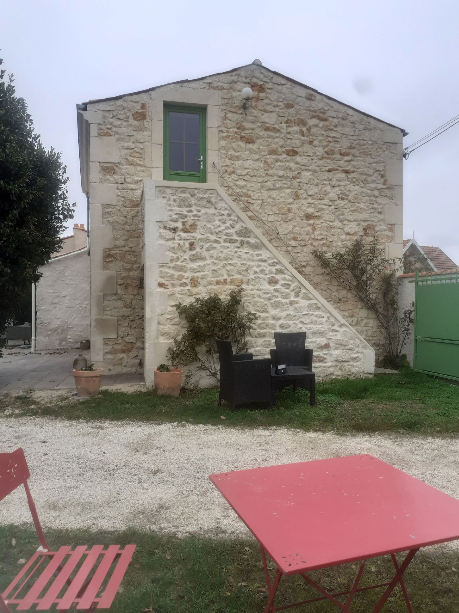 Gästezimmer Port-des-Barques 390492