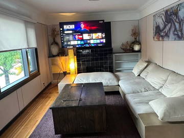 Logement entier à louer à North Vancouver - photo 2 : autre pièce-2