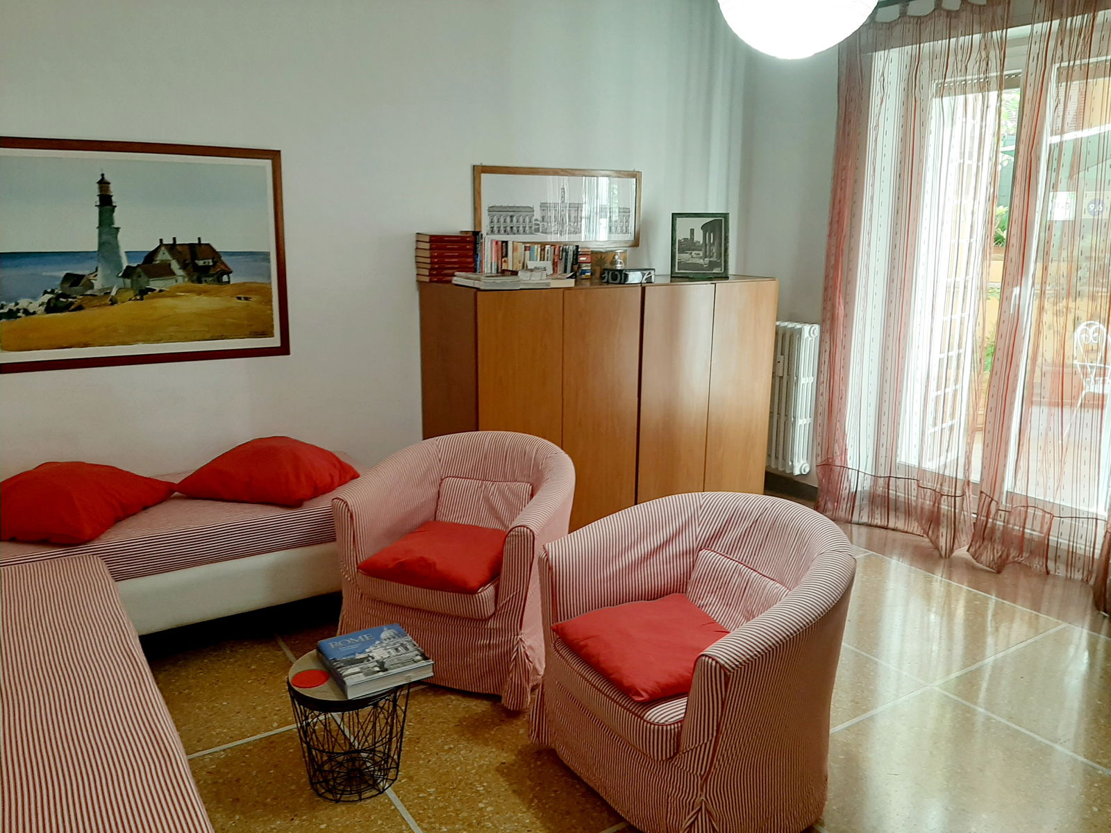 Independent Studio Roma 241526