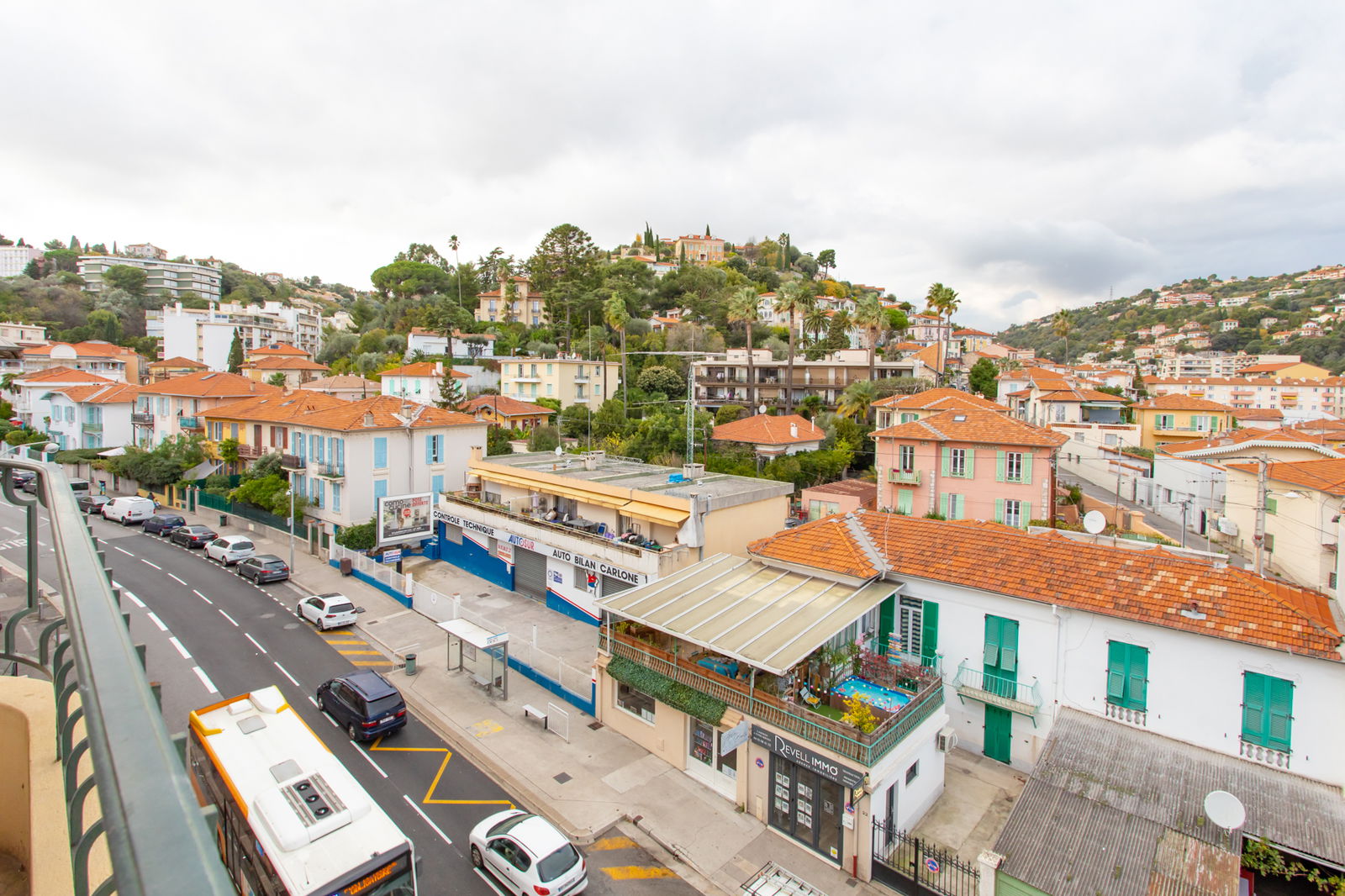 Colocación Nice 255021