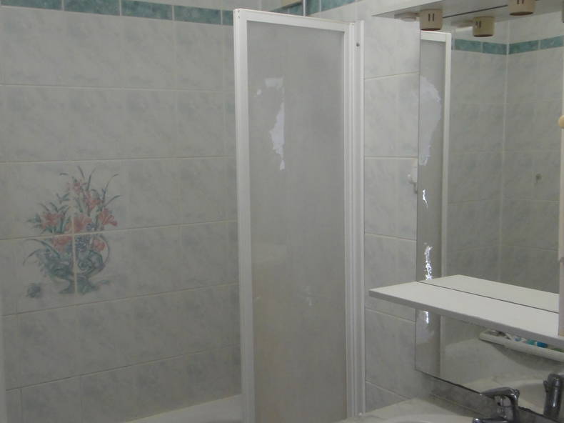 Colocación Cergy 191733-1