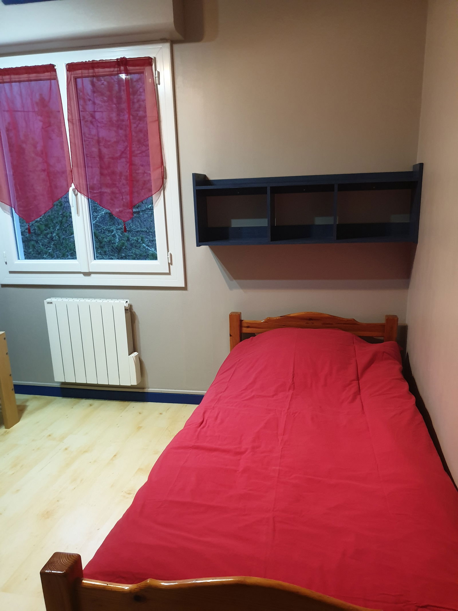 Estudio Independiente Cornimont 194161