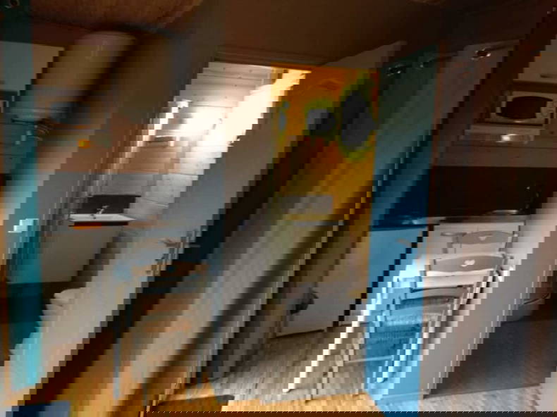 Entire Home Plailly 261575-4