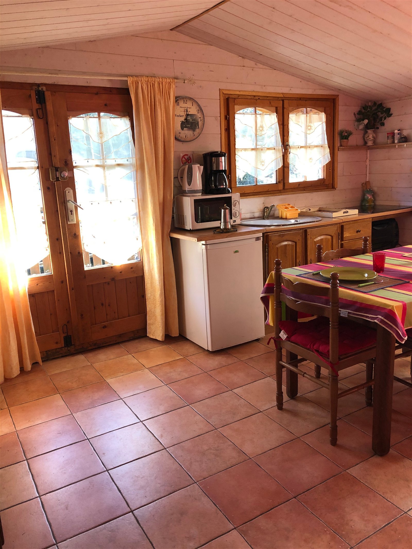 Unabhängiges Studio Potelle 95581